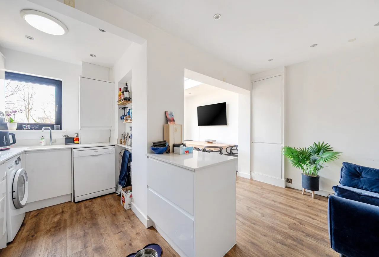 Kingshill Avenue, Worcester Park, KT4 8DF, photo 4