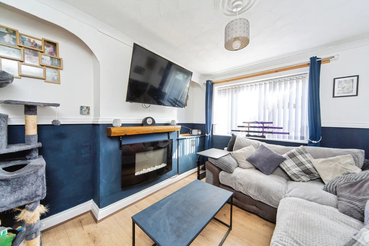 Sandfield Road, Upton, CH49, photo 7