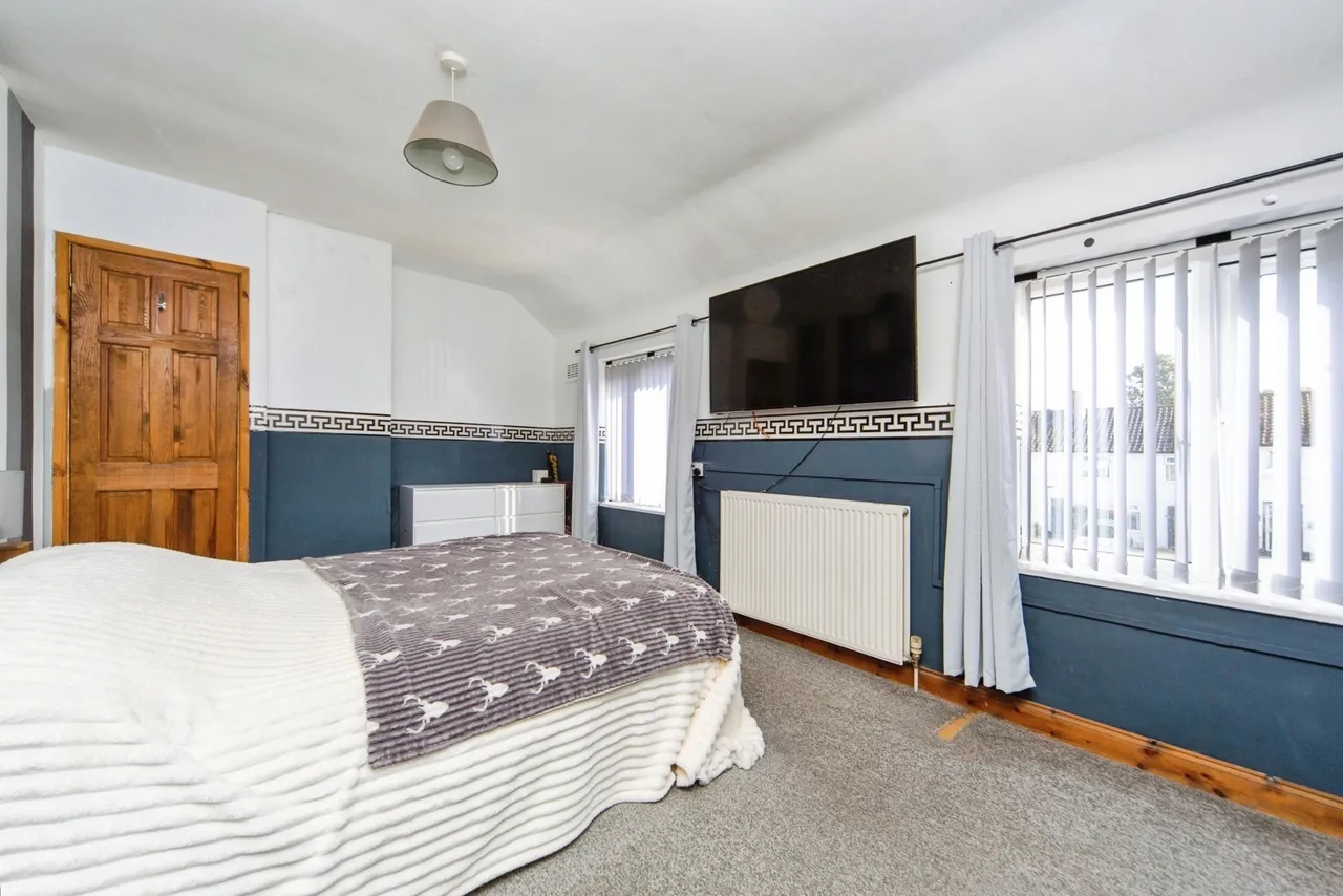 Sandfield Road, Upton, CH49, photo 10