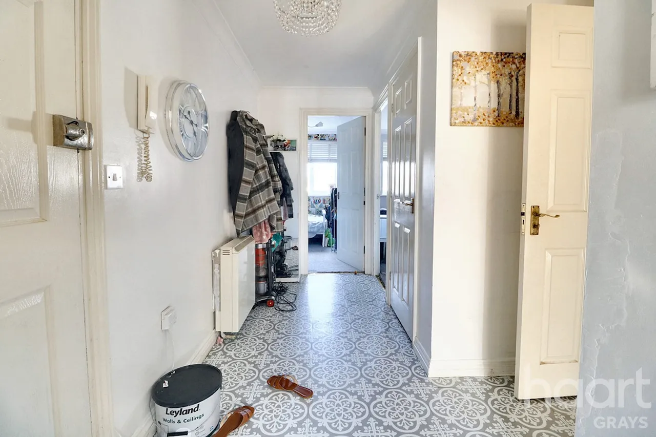 Dock Road, Tilbury, RM18, photo 8