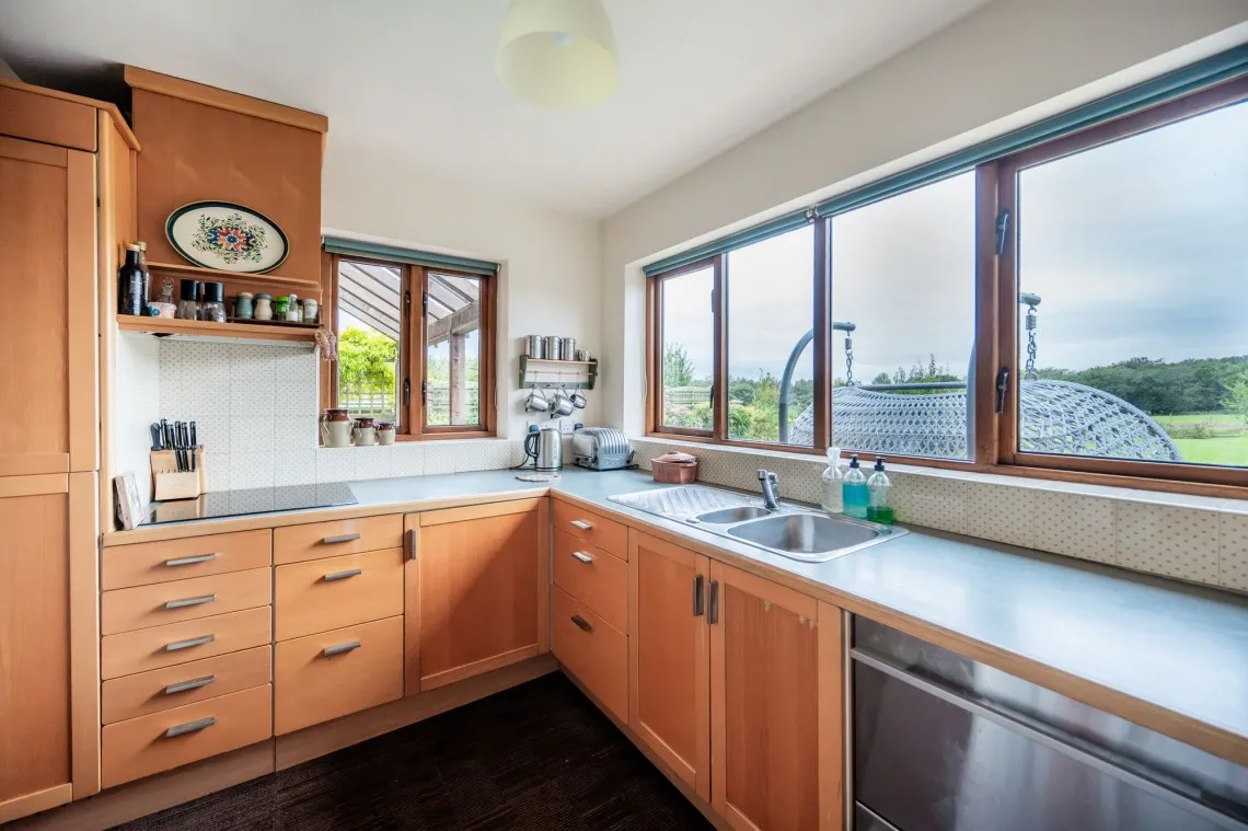 Tollgreen Close, Hindley, WN2, photo 12