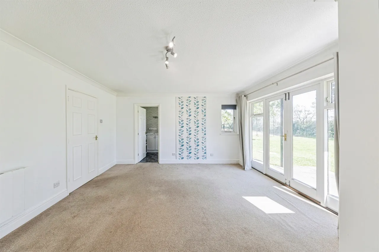 Wavendon Fields, Wavendon, Milton Keynes, photo 2