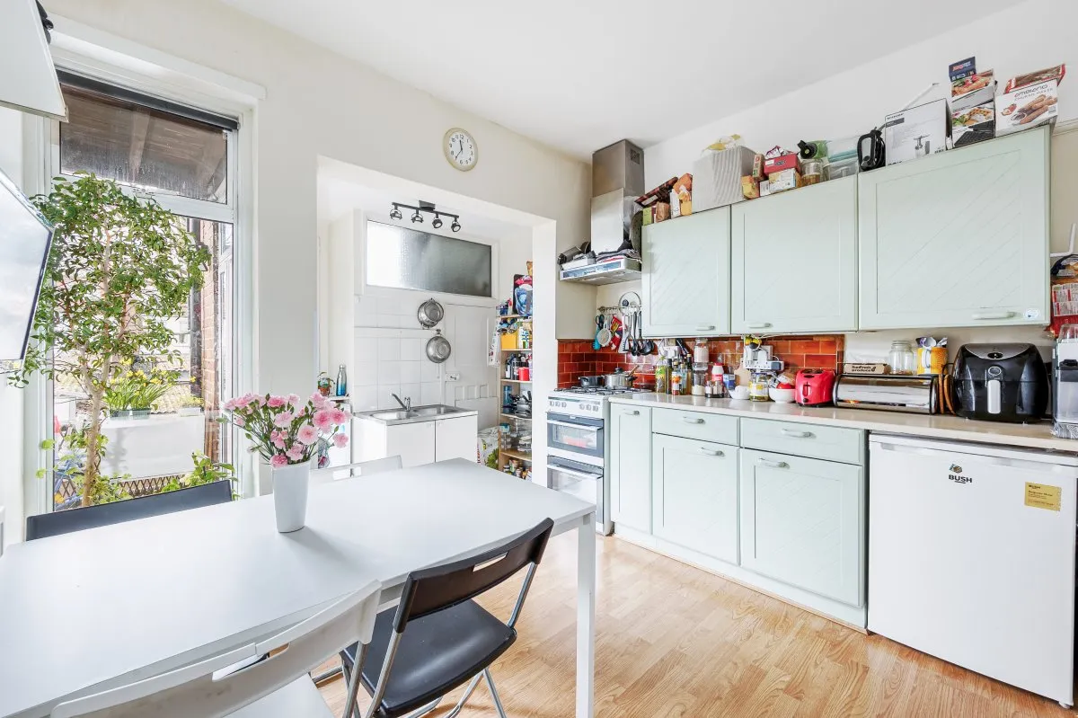 Radbourne Avenue, Ealing, W5, photo 5