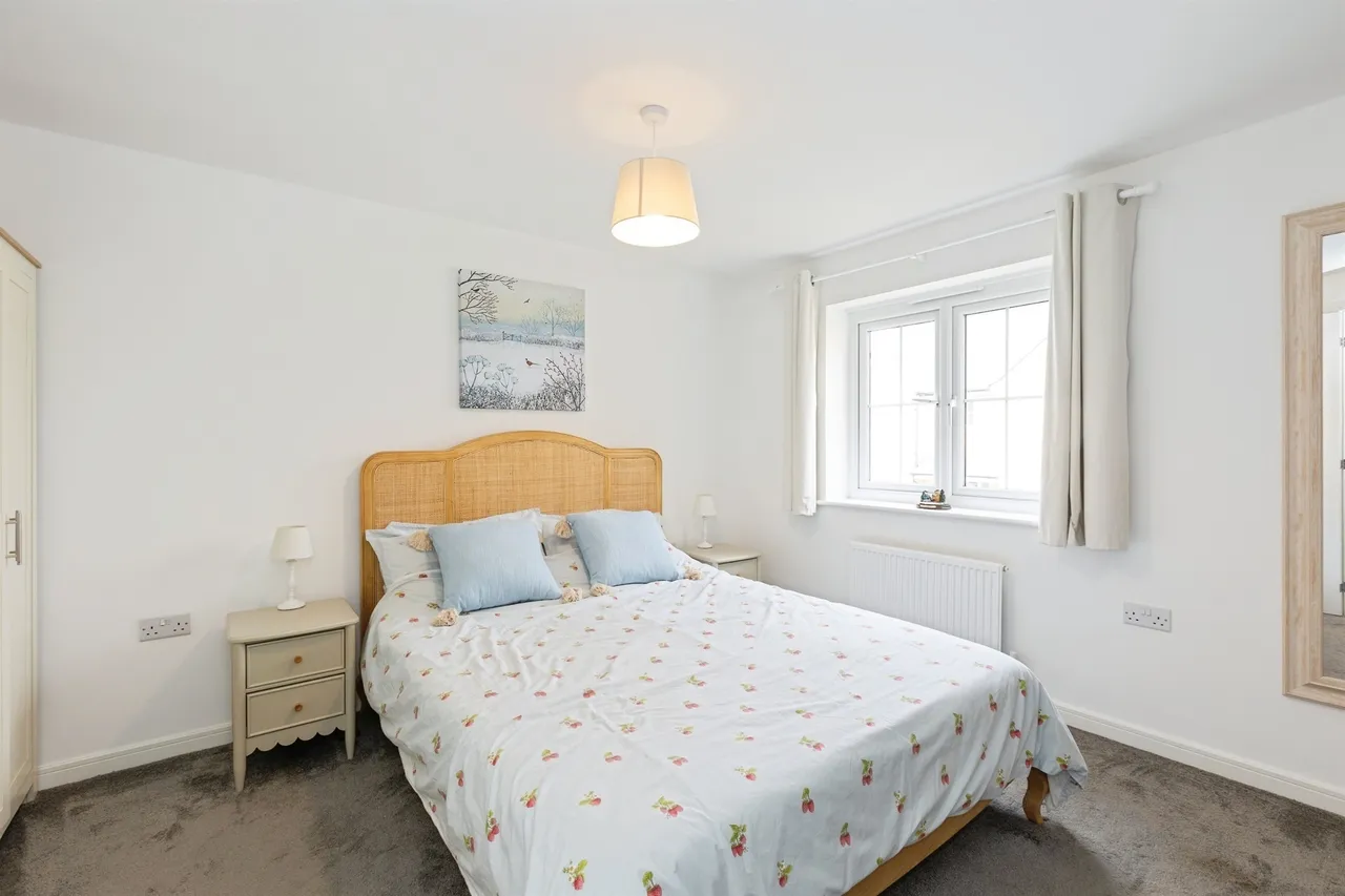 Albion Crescent, Corsham, SN13, photo 13