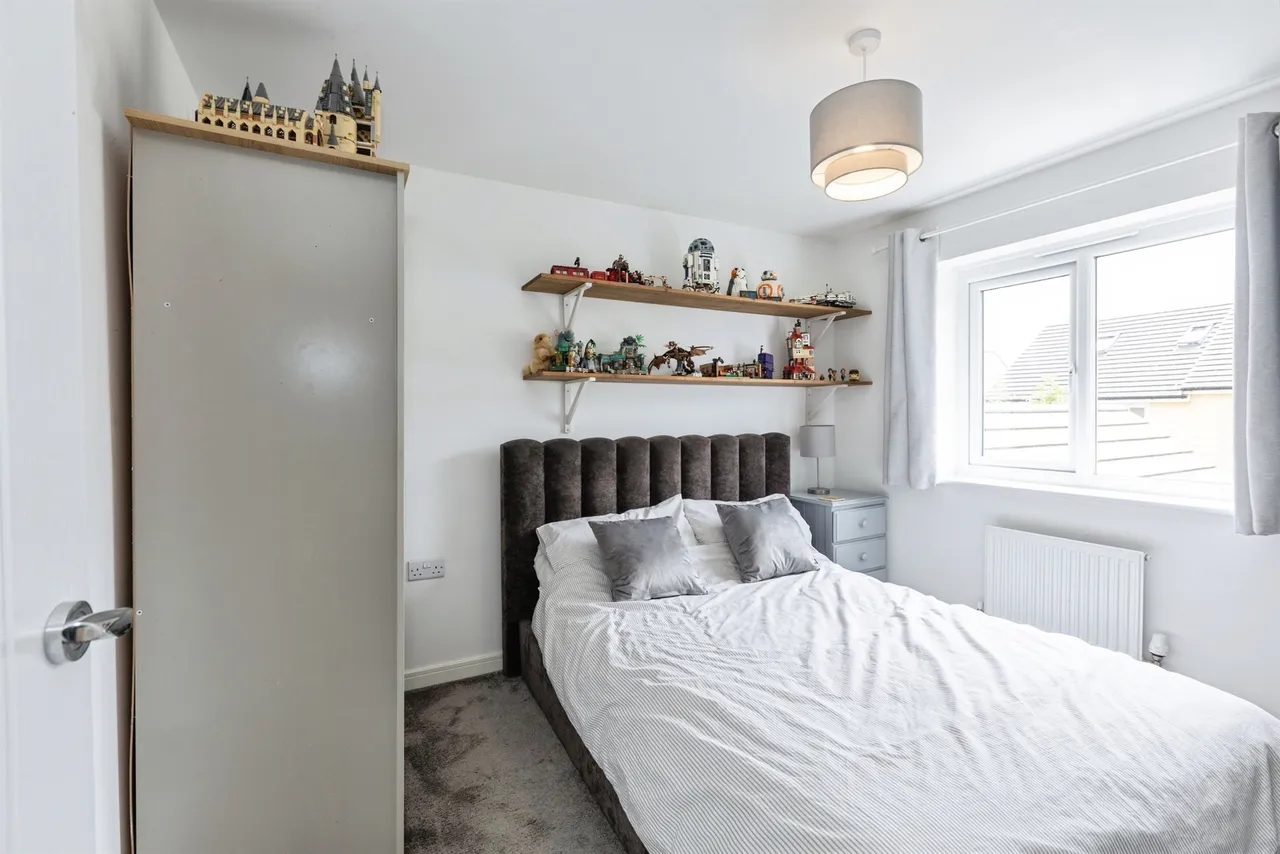 Albion Crescent, Corsham, SN13, photo 18