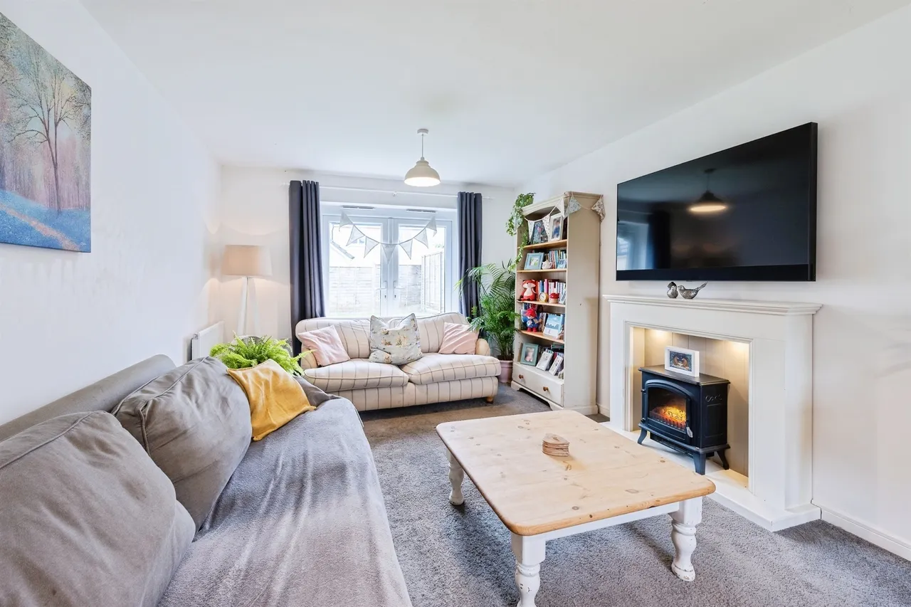 Albion Crescent, Corsham, SN13, photo 10