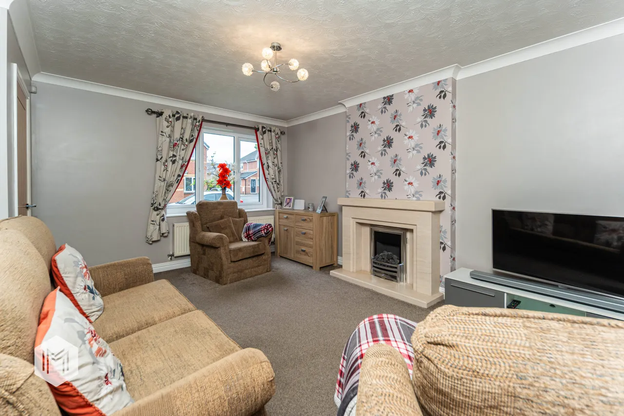 Alder Close, Bury, BL8 2PT, photo 6