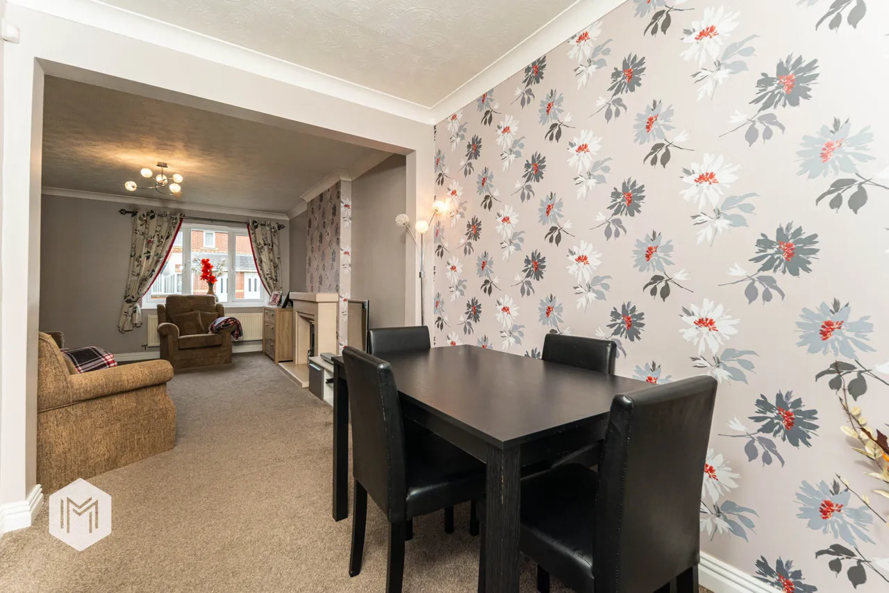Alder Close, Bury, BL8 2PT, photo 4
