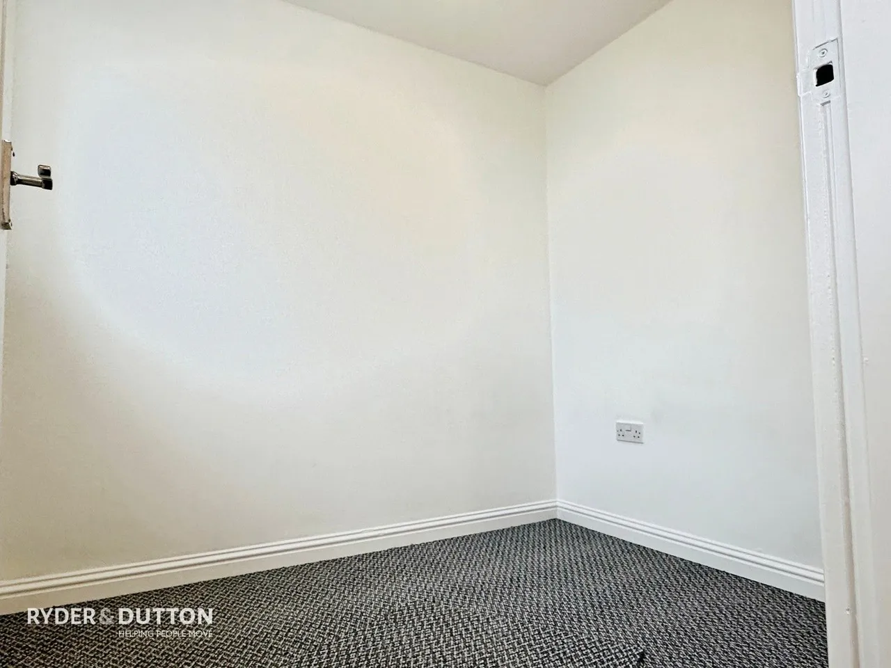 Hill Street, Ashton-under-Lyne, OL7, photo 18
