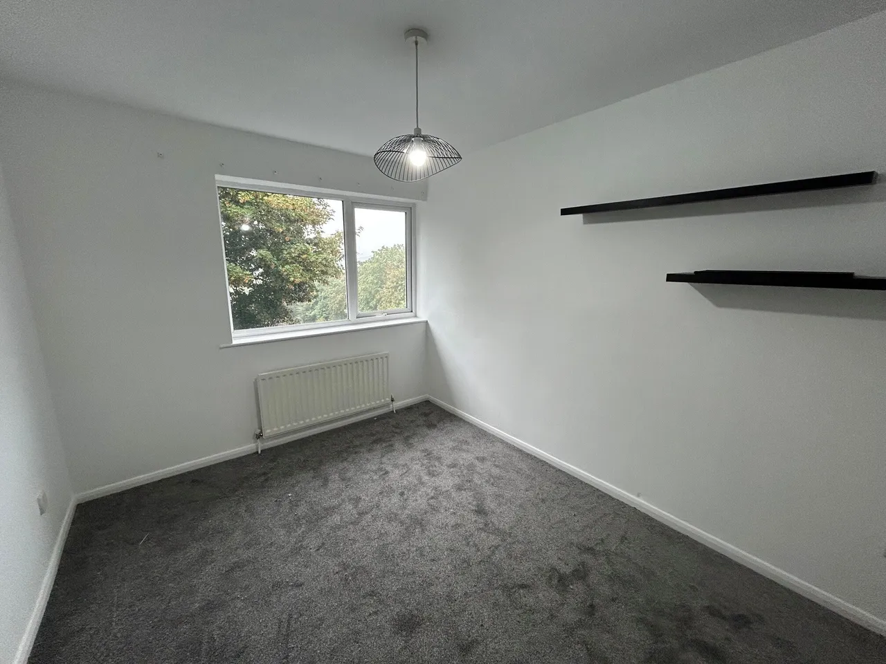 Loughton Grove, Halesowen, B63, photo 7