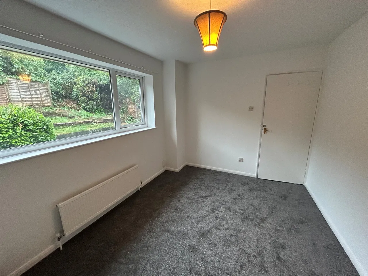 Loughton Grove, Halesowen, B63, photo 6