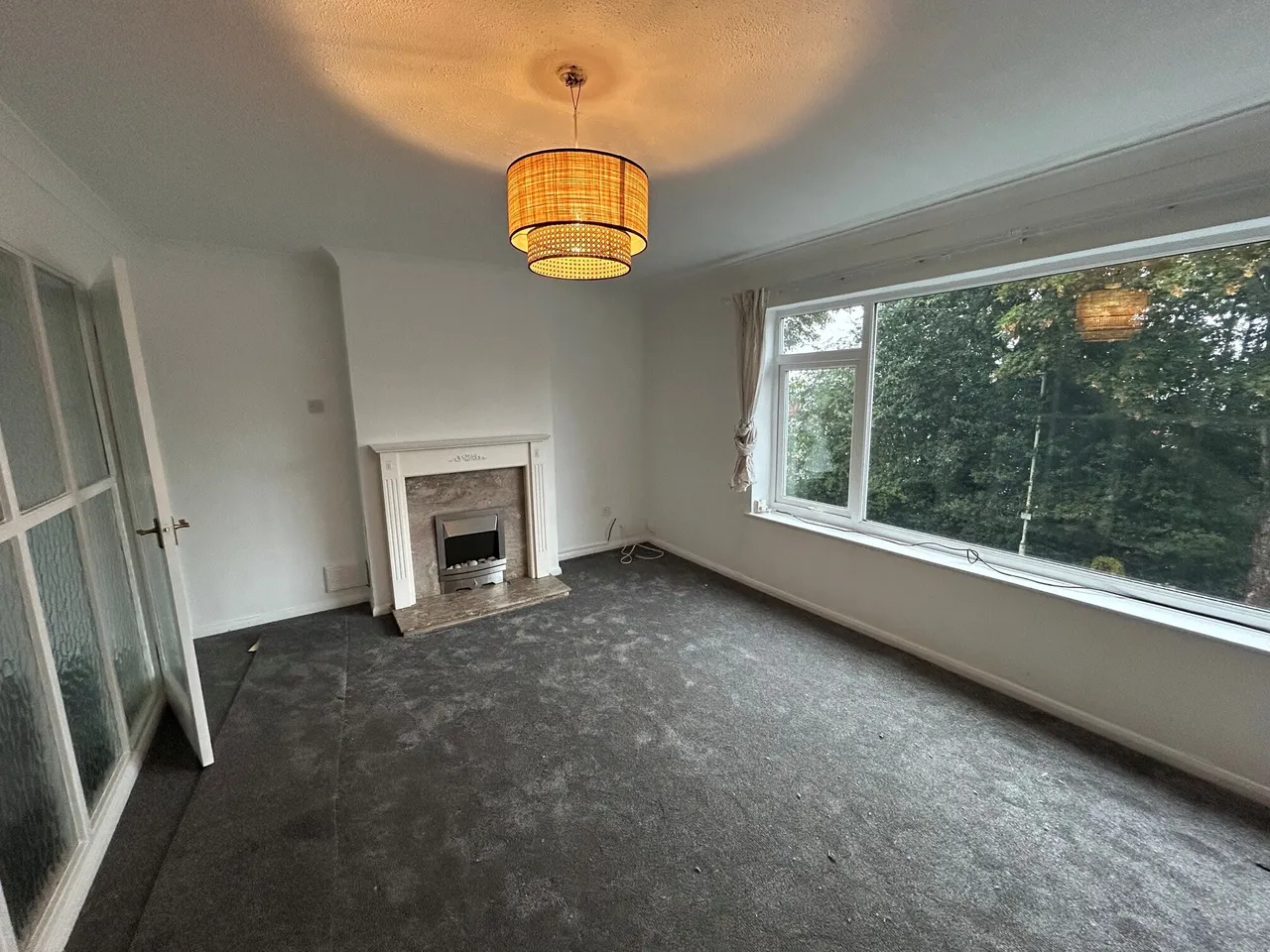 Loughton Grove, Halesowen, B63, photo 2