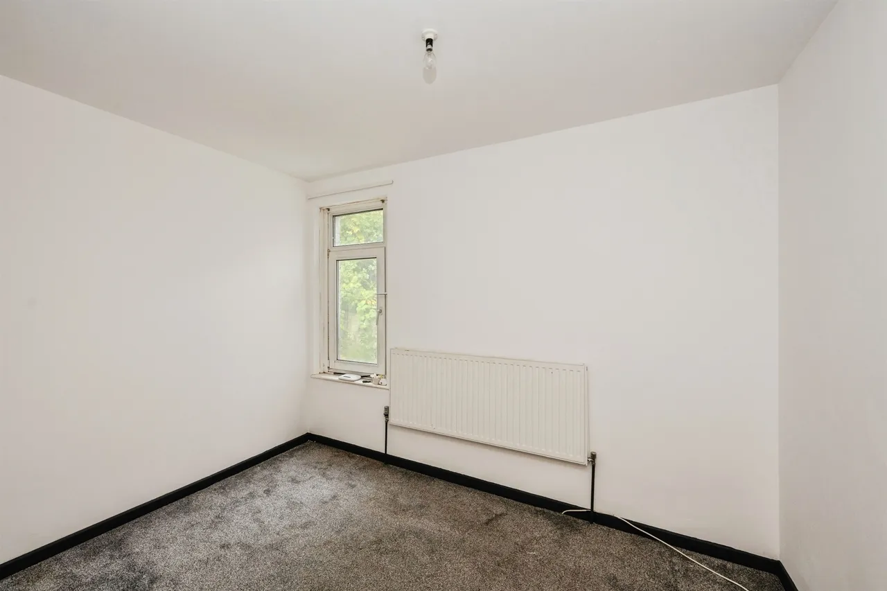 Parc Avenue, Swansea, SA6, photo 13