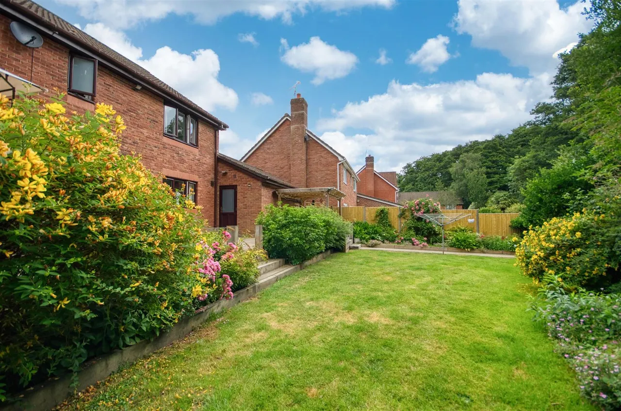 Thistle Road, Hedge End, Southampton, SO30 0TT, photo 17
