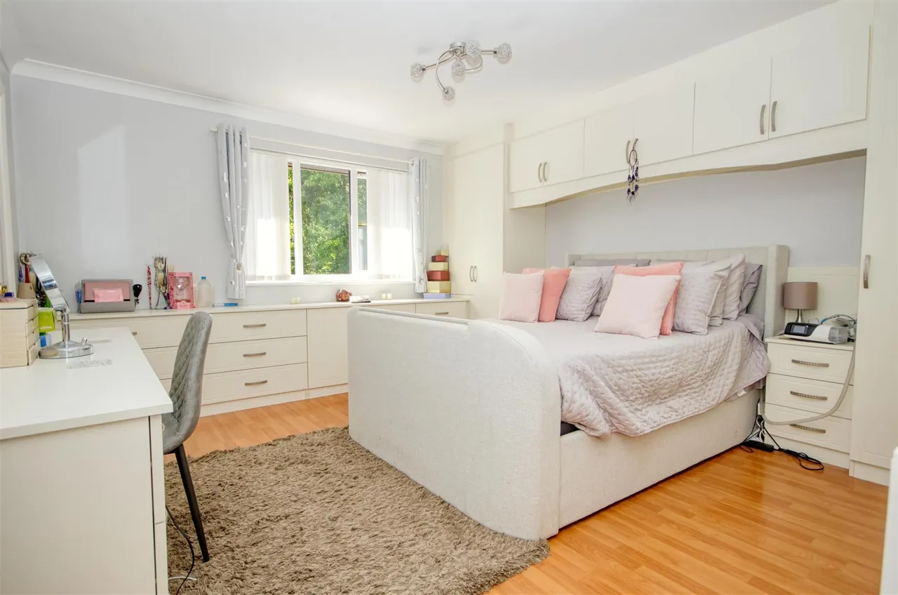 Thistle Road, Hedge End, Southampton, SO30 0TT, photo 9