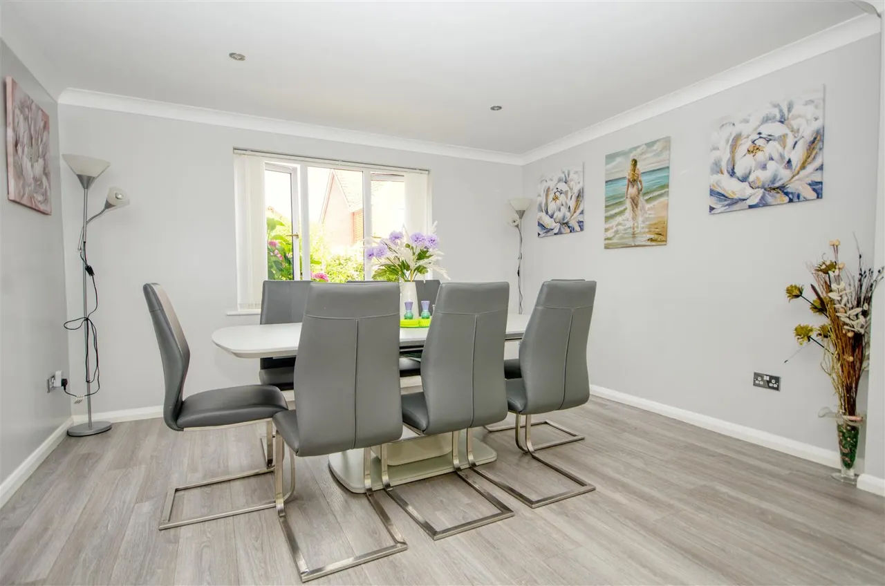 Thistle Road, Hedge End, Southampton, SO30 0TT, photo 5