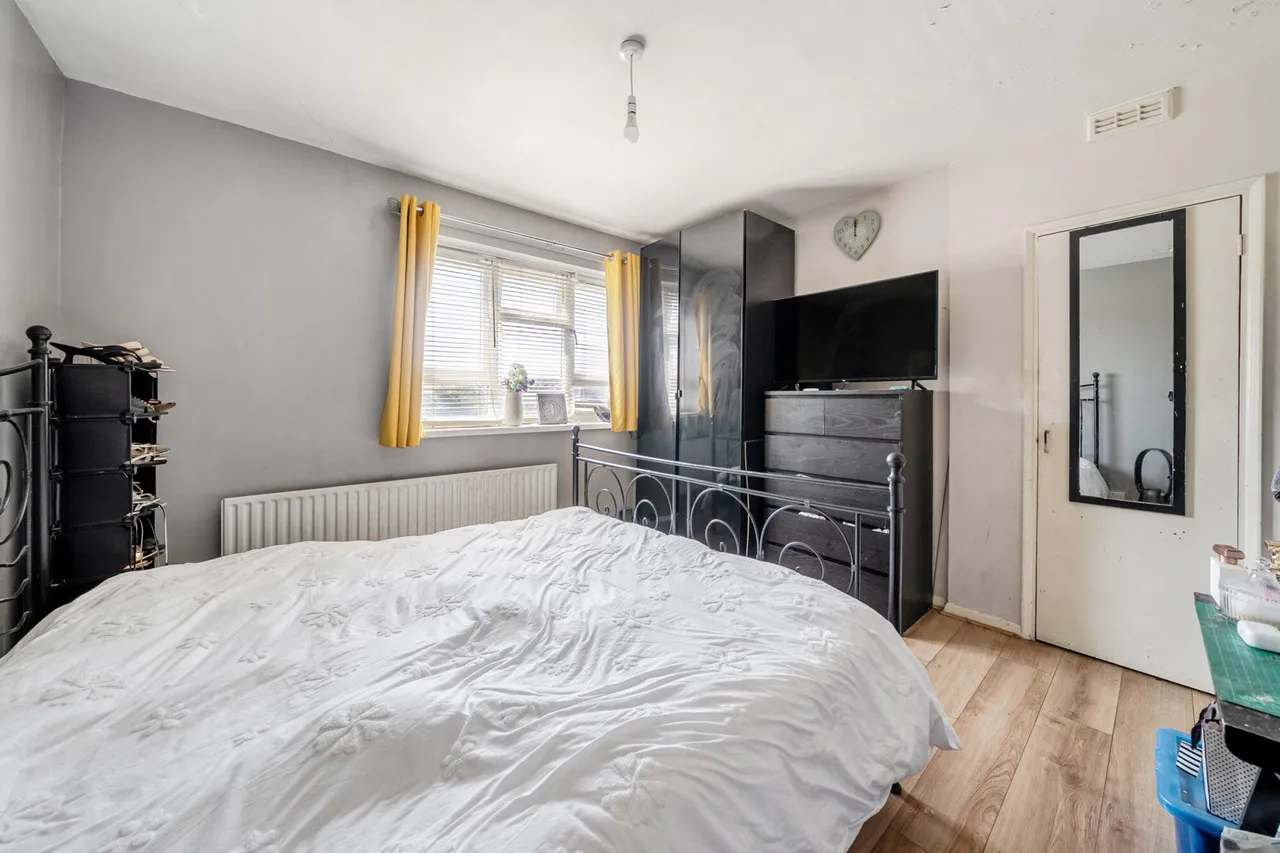 Hither Green Lane, SE13, photo 4