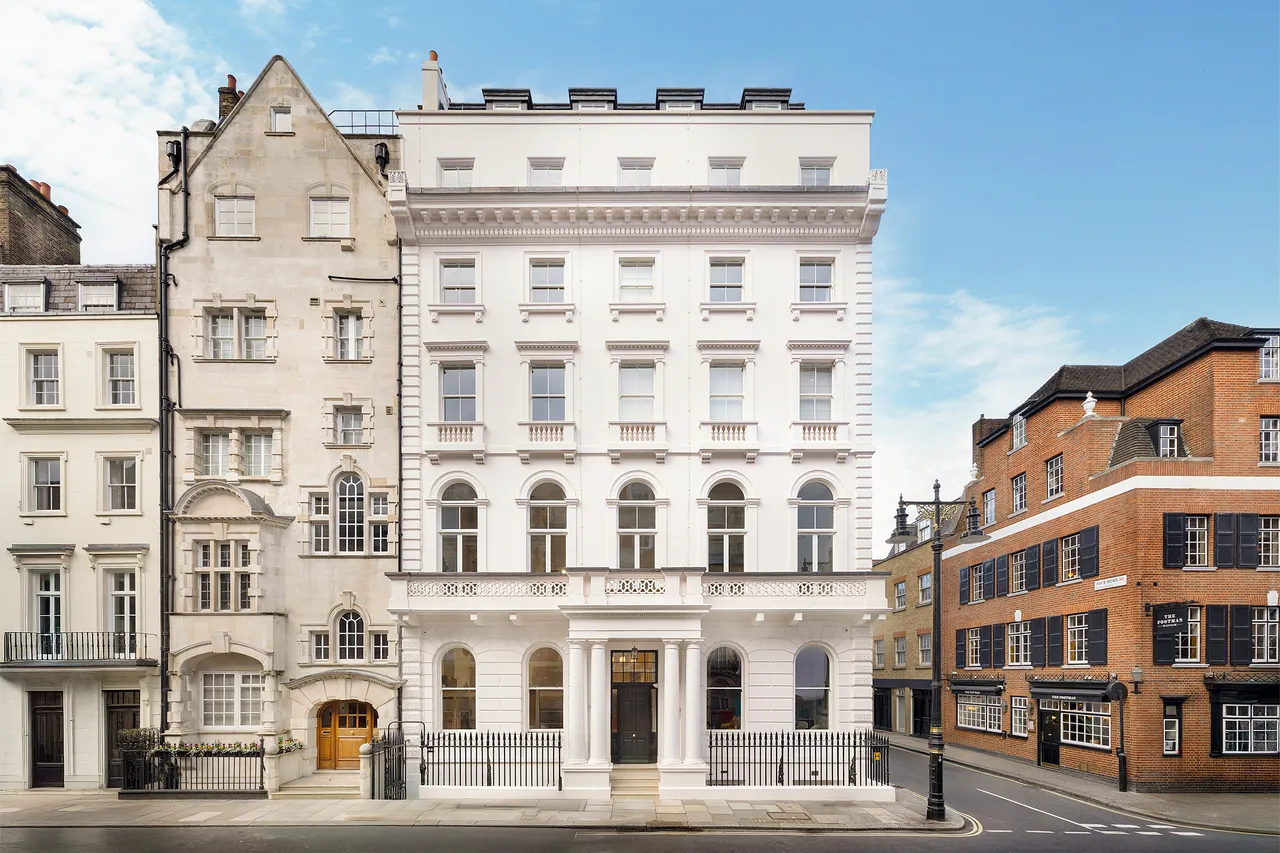 Charles Street, Mayfair, London, photo 10