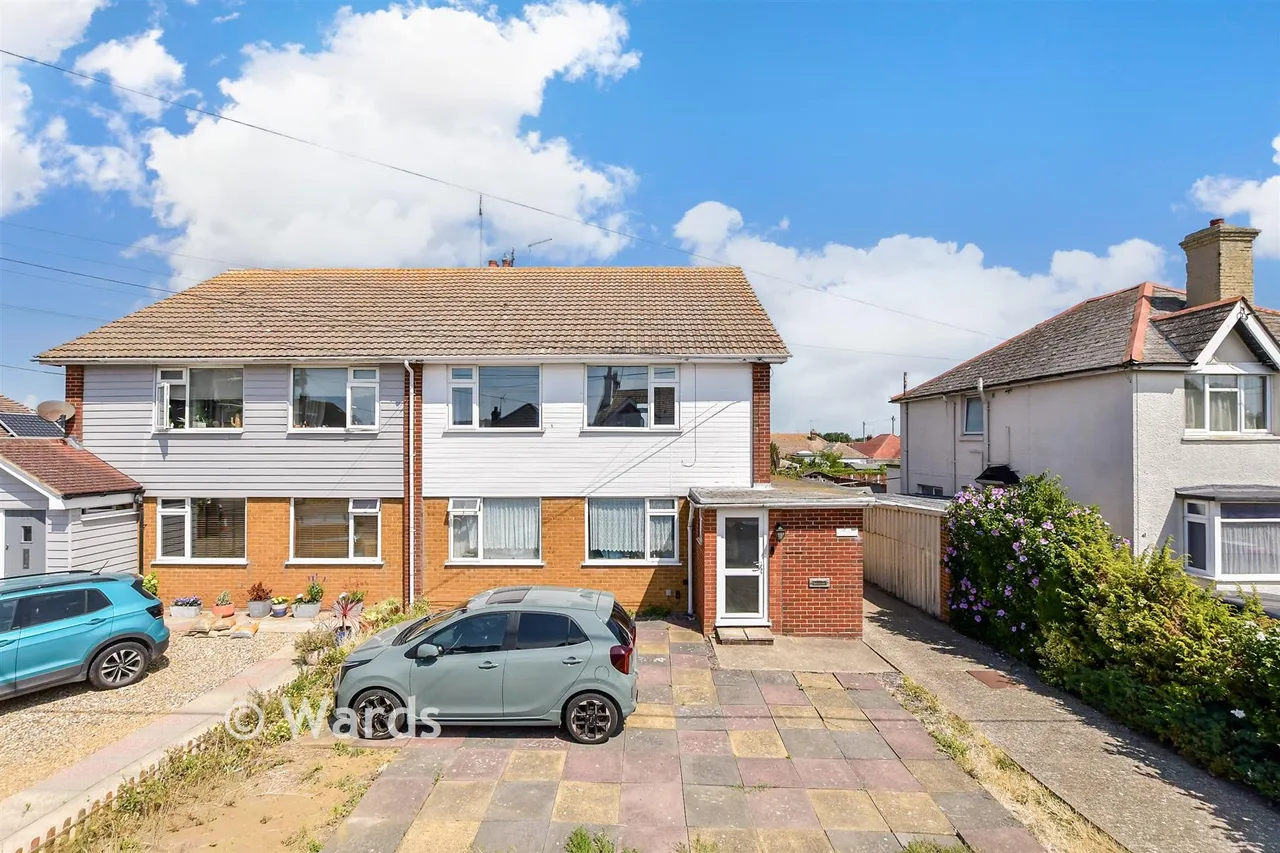2 bed flat for sale, Bridgefield Road, Whitstable, CT5