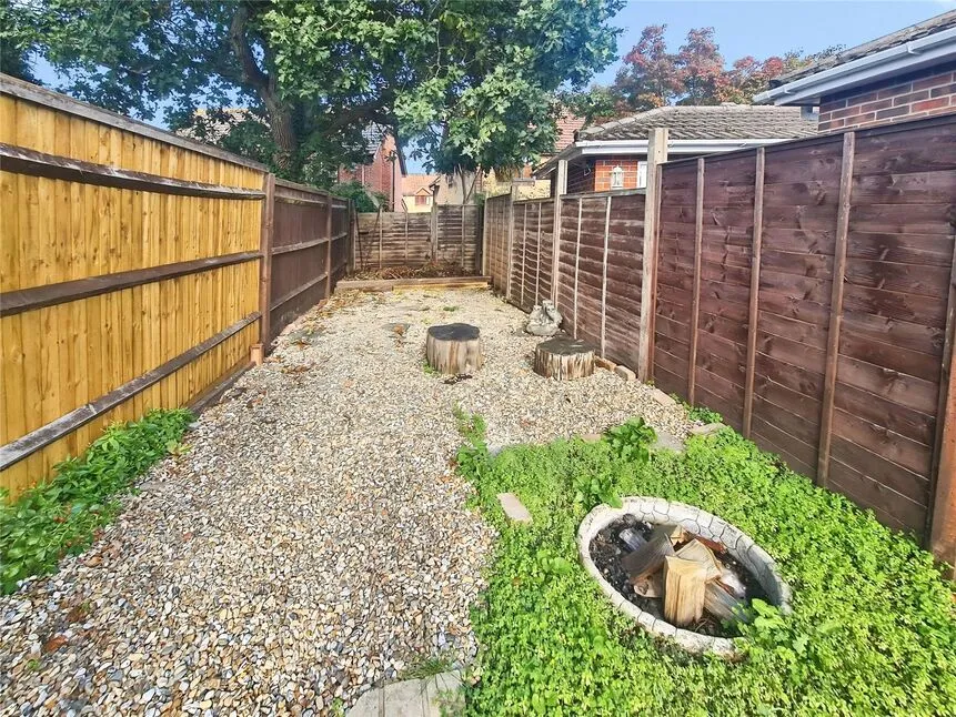 Dibles Road, Warsash, SO31, photo 15