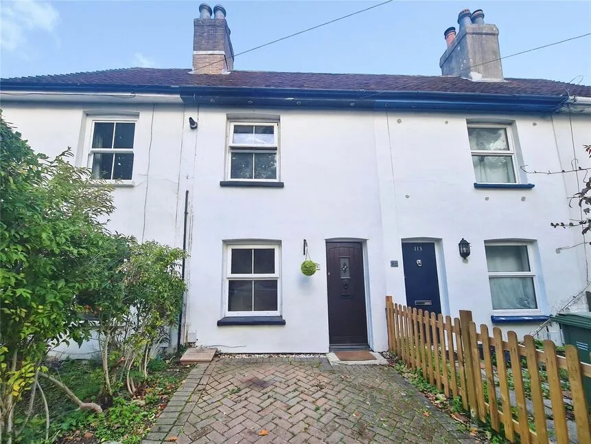 2 bed property to rent, Dibles Road, Warsash, SO31