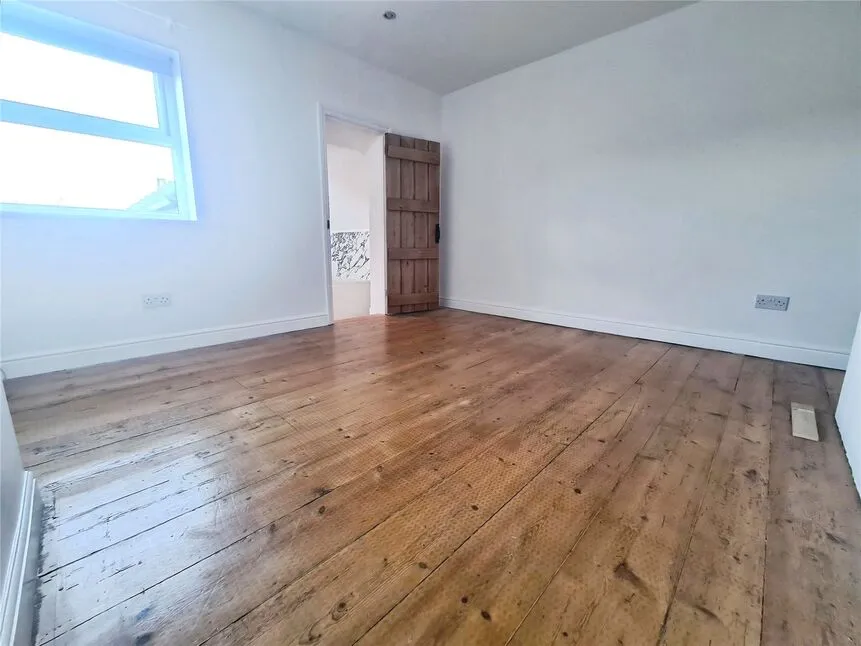 Dibles Road, Warsash, SO31, photo 10