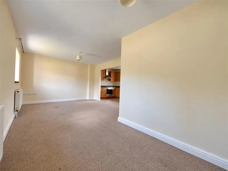 Canons Court Mews, GL12, photo 9