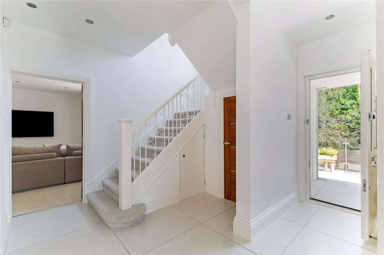 Branksome Hill Road, Bournemouth, Dorset, BH4 9LD, photo 10