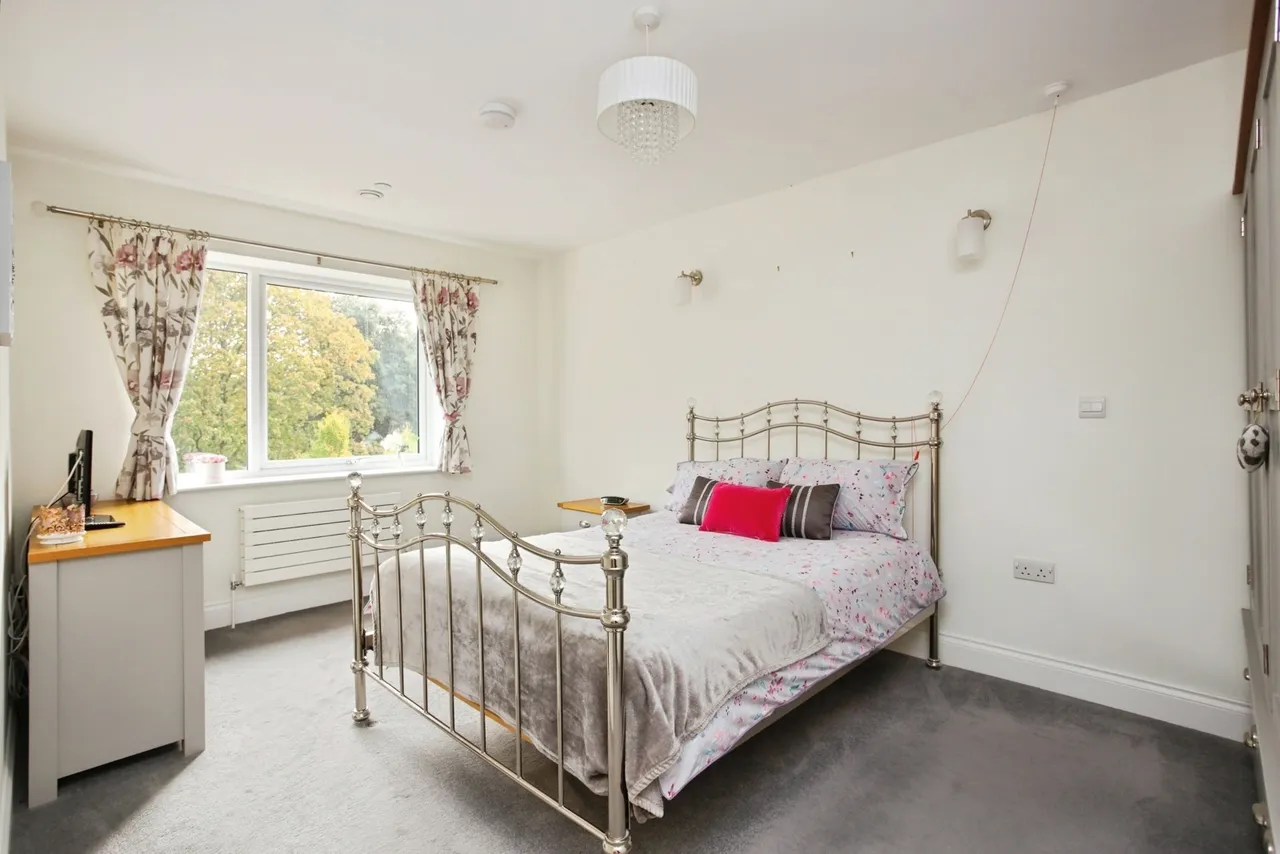 Tudeley Lane, Tonbridge, TN11, photo 10
