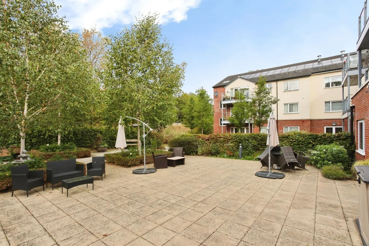Tudeley Lane, Tonbridge, TN11, photo 16