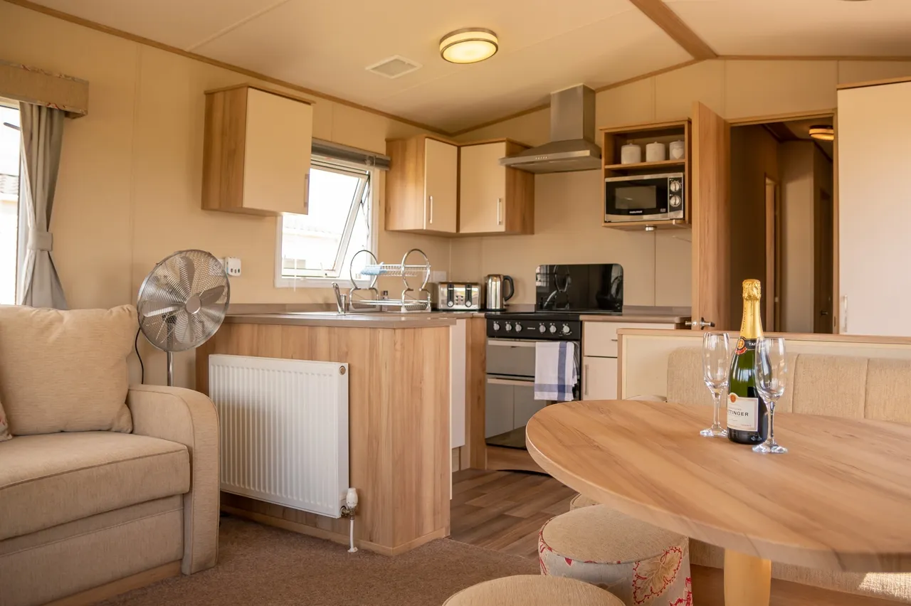 Sleaford Road, Tattershall, Lincoln, photo 2