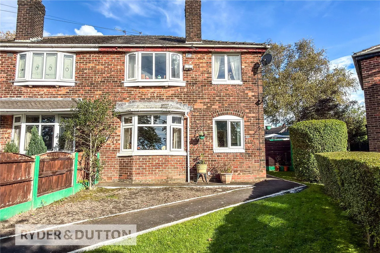 Broadway, New Moston, M40, photo 21
