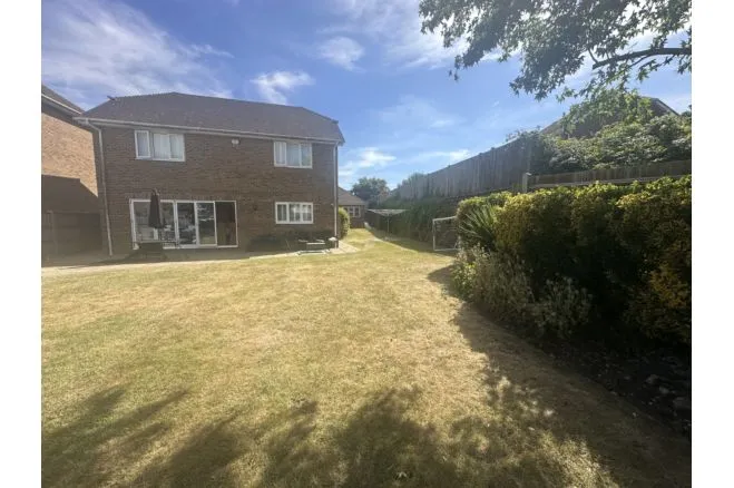 Dental Close, Sittingbourne, ME10, photo 28