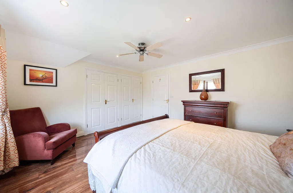 Wyndhurst Close, South Croydon CR2 6EP, photo 20