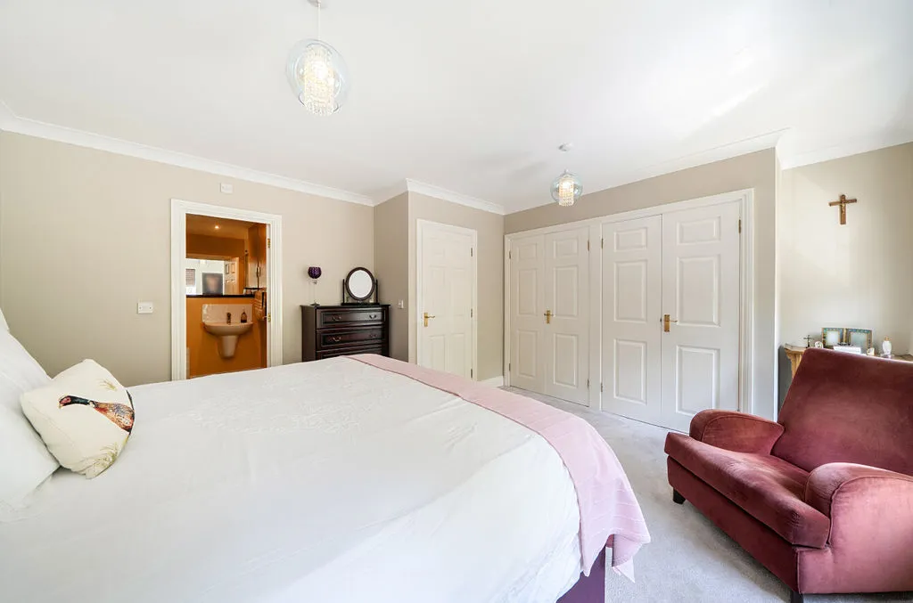 Wyndhurst Close, South Croydon CR2 6EP, photo 12