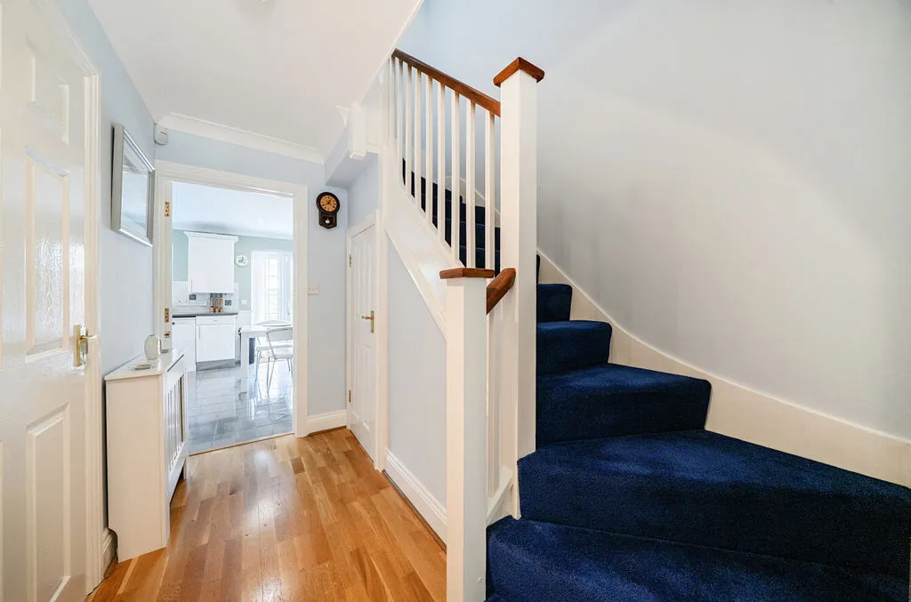Wyndhurst Close, South Croydon CR2 6EP, photo 14