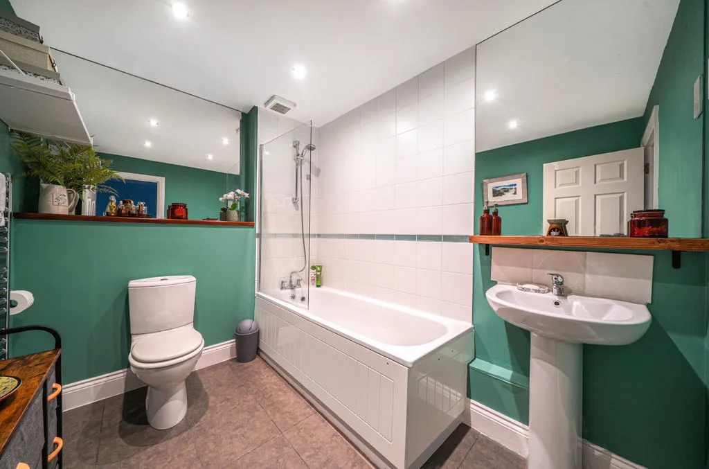 Wyndhurst Close, South Croydon CR2 6EP, photo 18