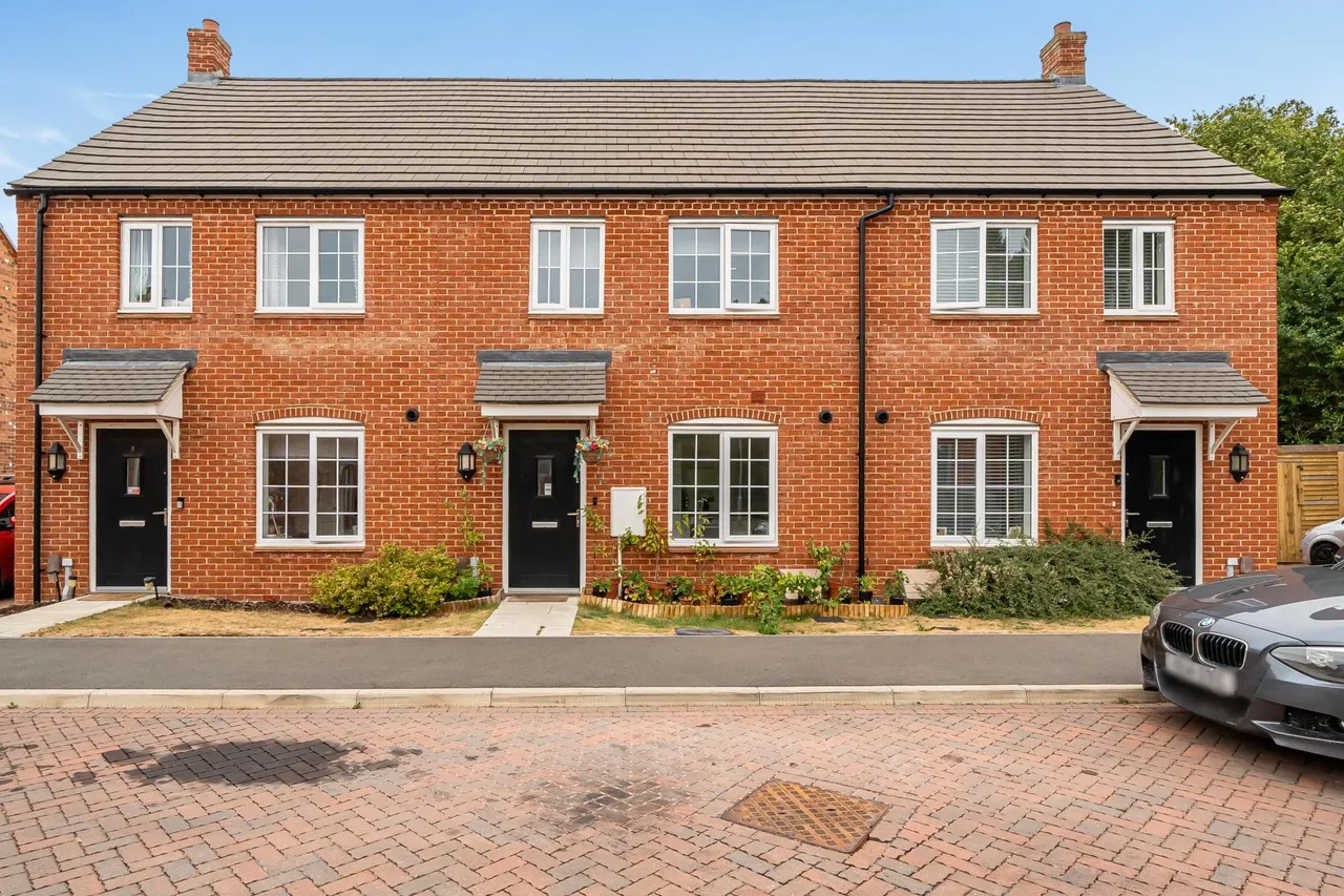 2 bed house for sale, Walshaw Close, Branston, LN4