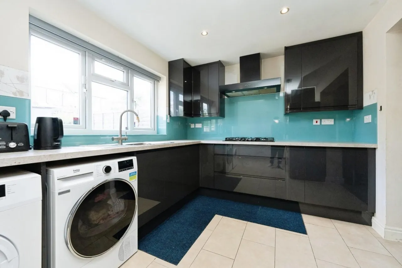 Scarsdale Road, Harrow, HA2, photo 2