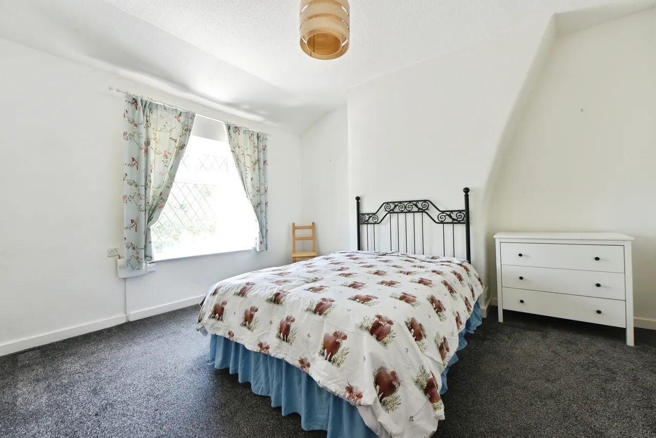Montagu Street, Compstall, Stockport, Greater Manchester, SK6, photo 10