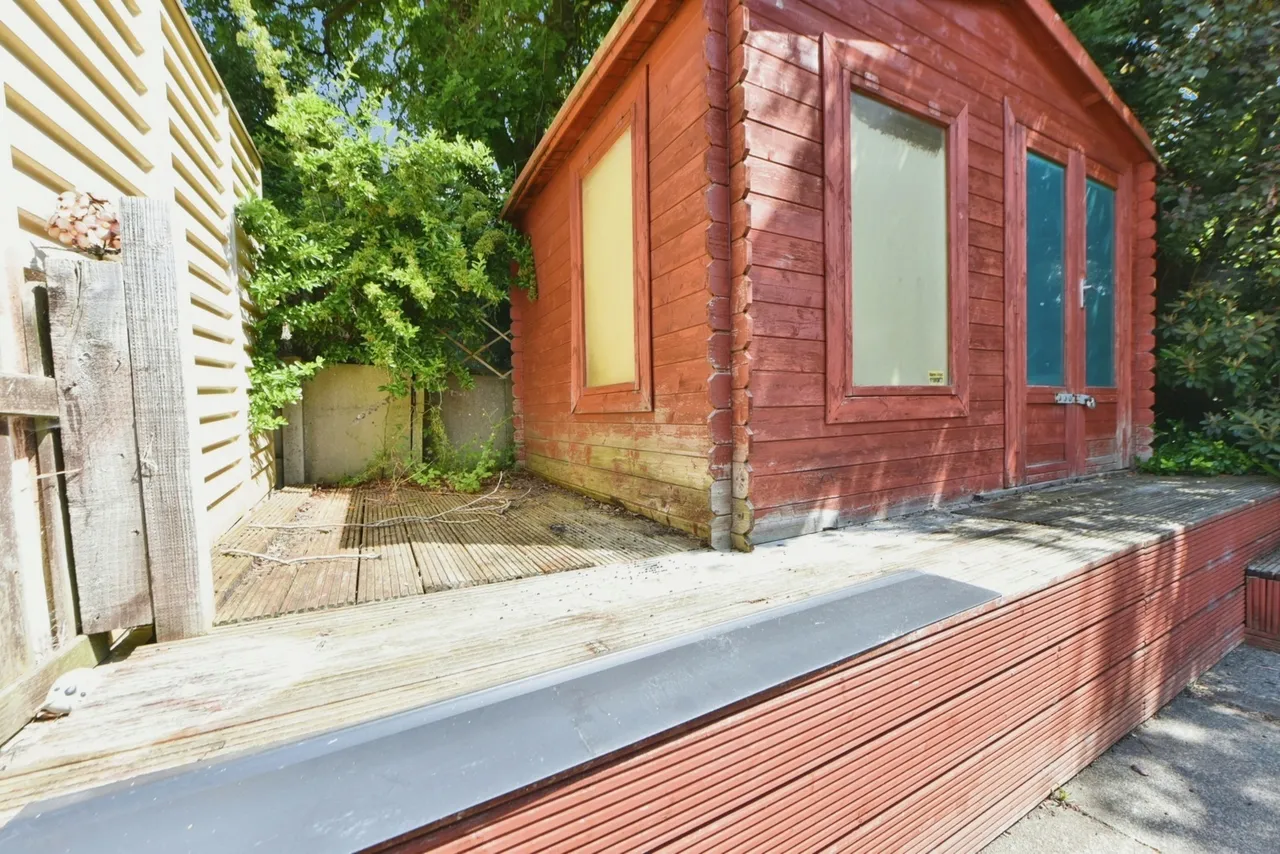 Montagu Street, Compstall, Stockport, Greater Manchester, SK6, photo 16