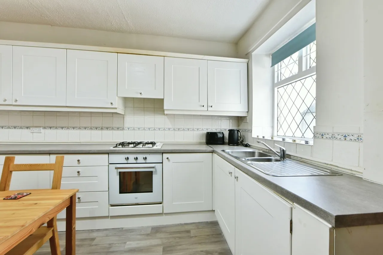 Montagu Street, Compstall, Stockport, Greater Manchester, SK6, photo 9