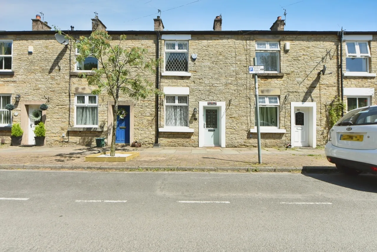 2 bed house for sale — Montagu Street, Compstall, Stockport, Greater Manchester, SK6