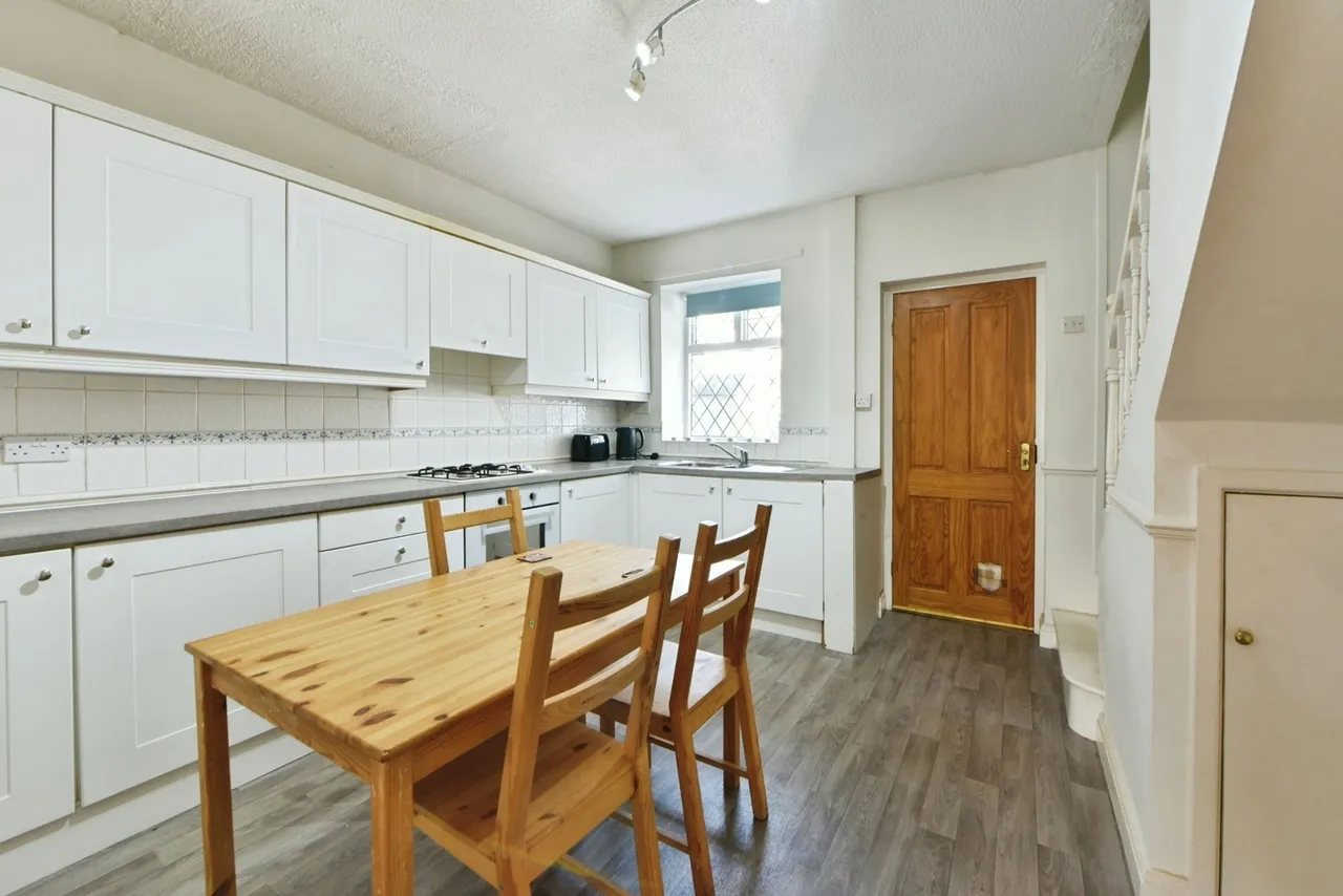 Montagu Street, Compstall, Stockport, Greater Manchester, SK6, photo 7