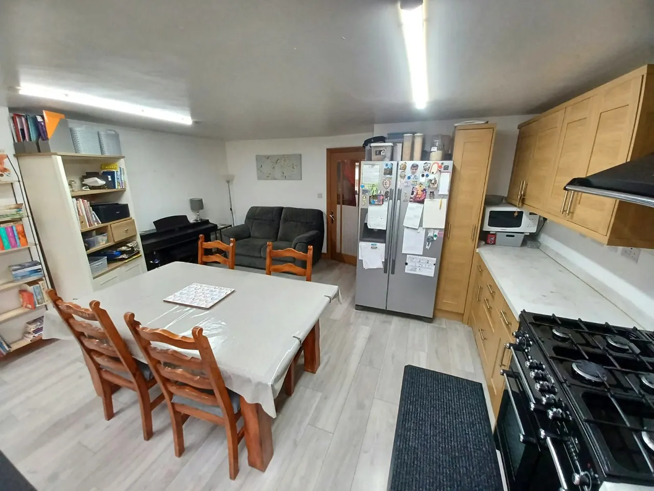 Leeds, LS7, photo 10