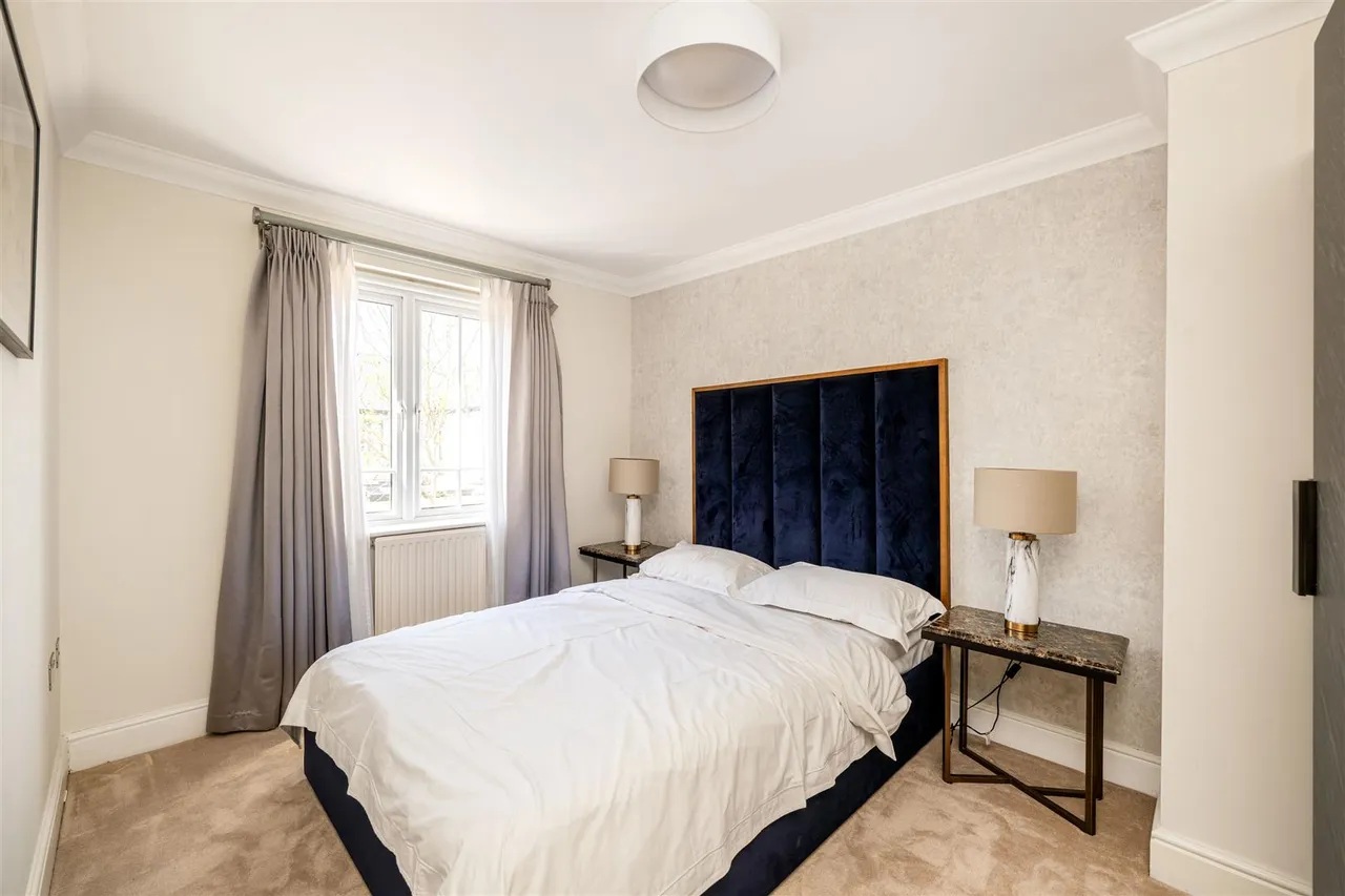 Cavendish Place, Mapesbury, London, NW2 4DQ, photo 8