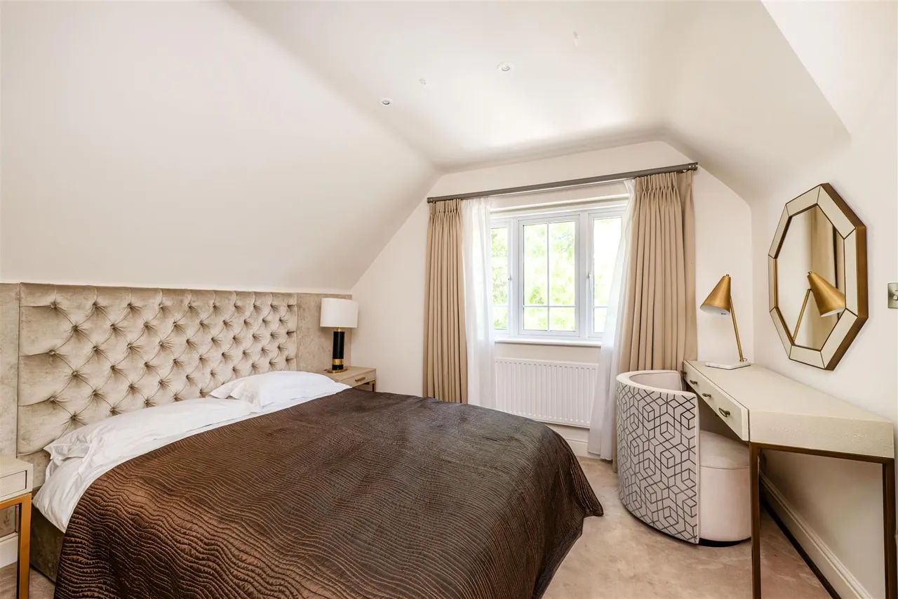 Cavendish Place, Mapesbury, London, NW2 4DQ, photo 9