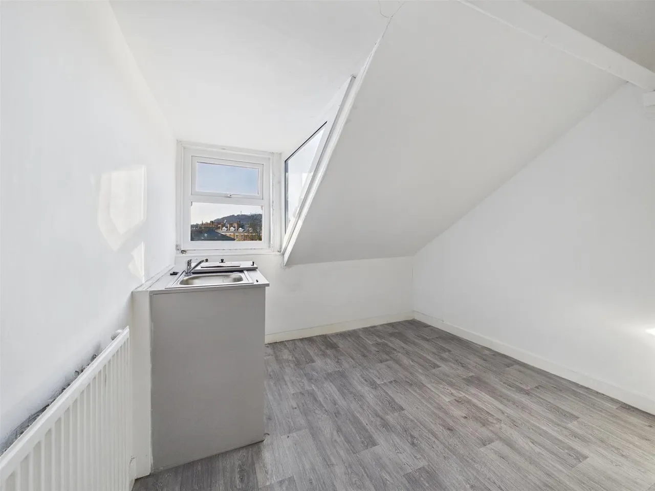 Albemarle Crescent, Scarborough YO11 1XX, photo 5