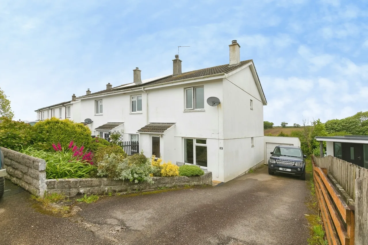 2 bed house for sale, Springfield Road, Goldsithney, TR20