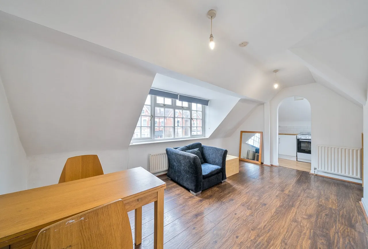 Farnan Road, London, SW16 2EX, photo 2